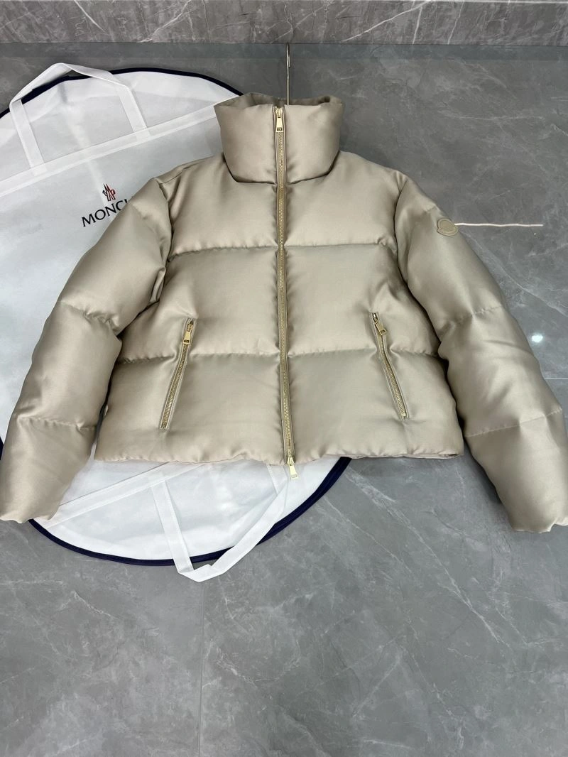 Moncler Down Jackets Practical 144108