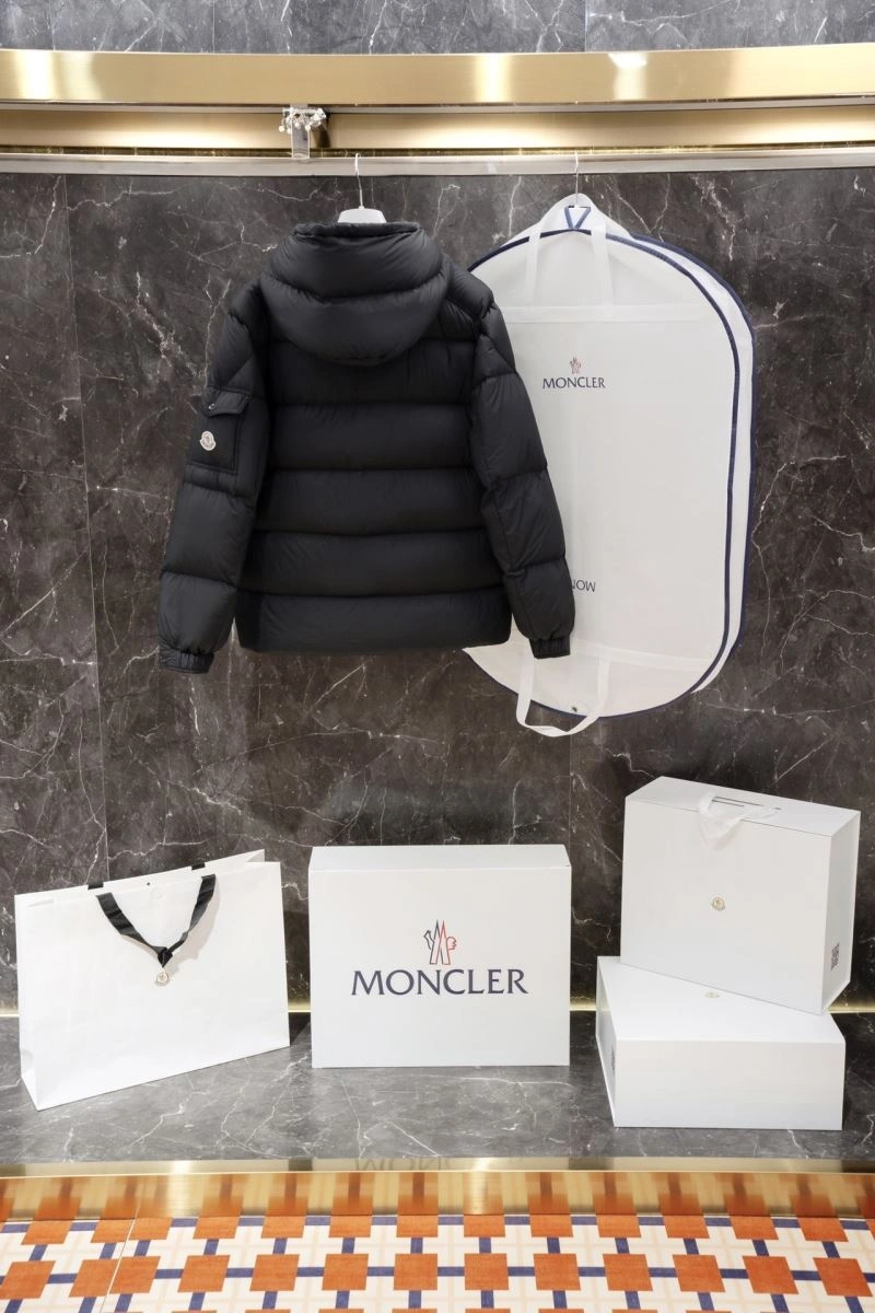Moncler Down Jackets WrinkleFree 144113