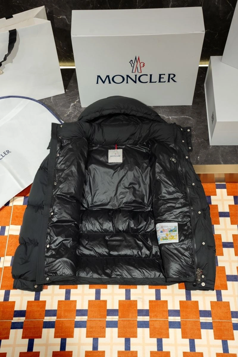 Moncler Down Jackets WrinkleFree 144113