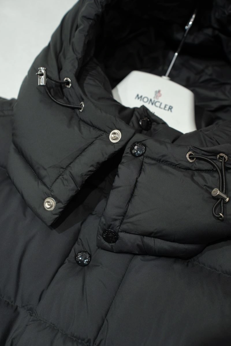 Moncler Down Jackets WrinkleFree 144113