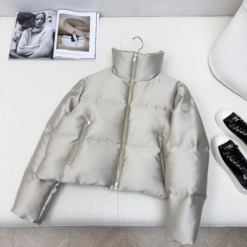Affordable Moncler Down Jackets 144102