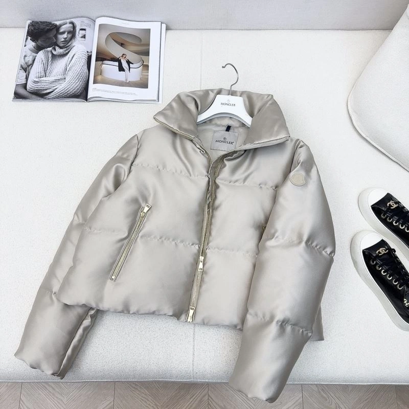 Affordable Moncler Down Jackets 144102