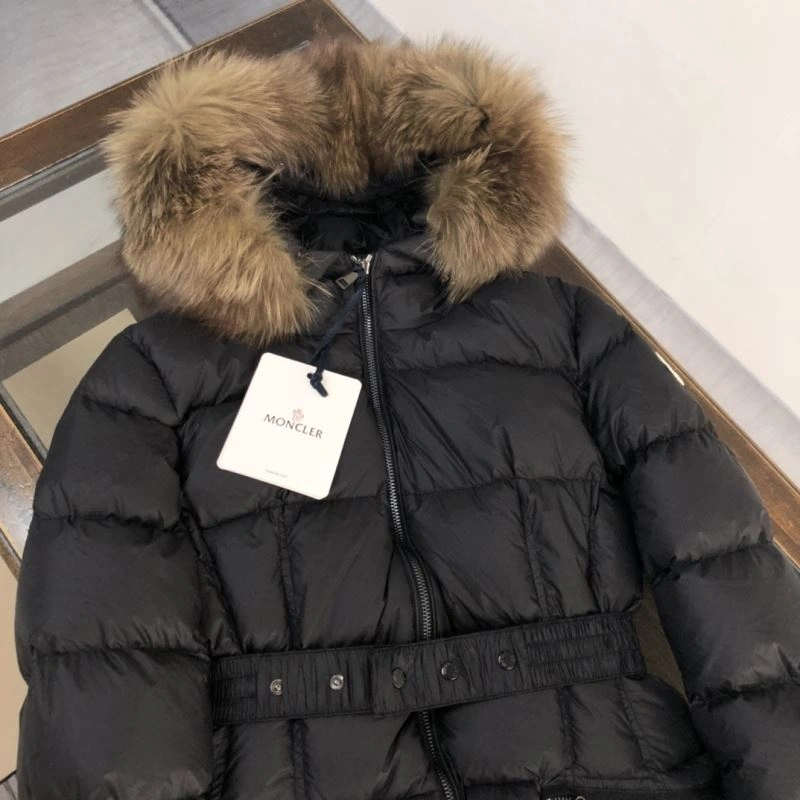 Moncler Down Jackets UrbanChic 144096