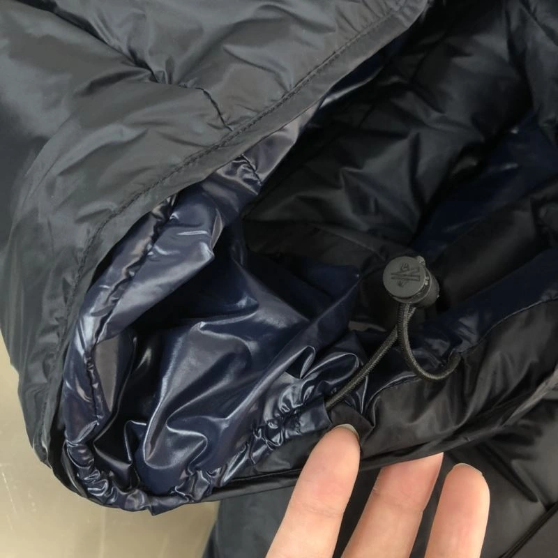 Moncler Down Jackets Breathable 144091