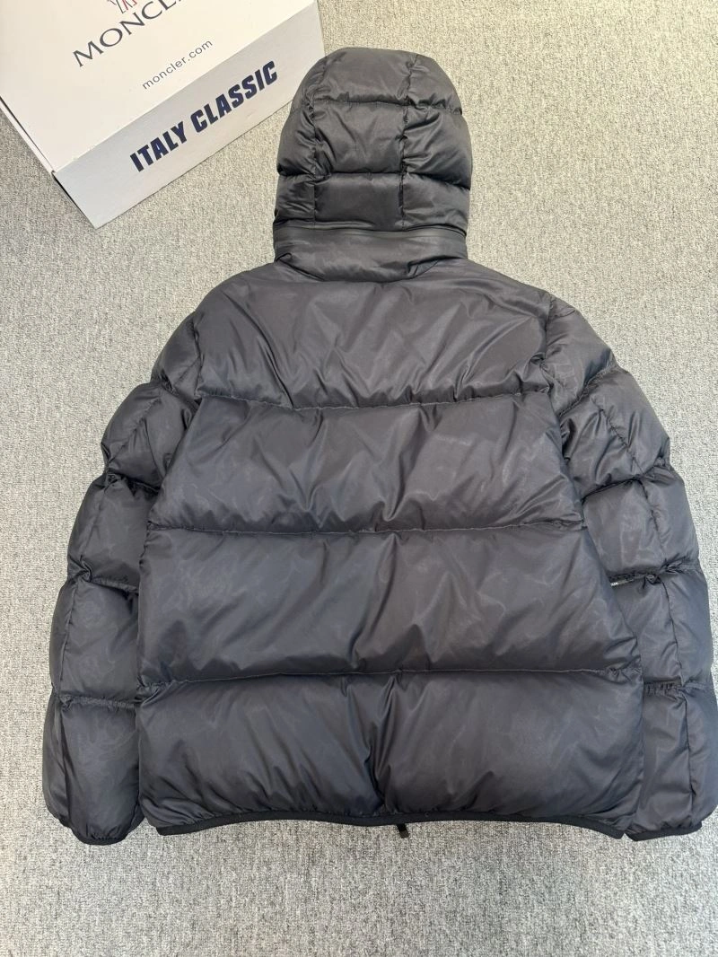 Fashionable Moncler Down Jackets 144088