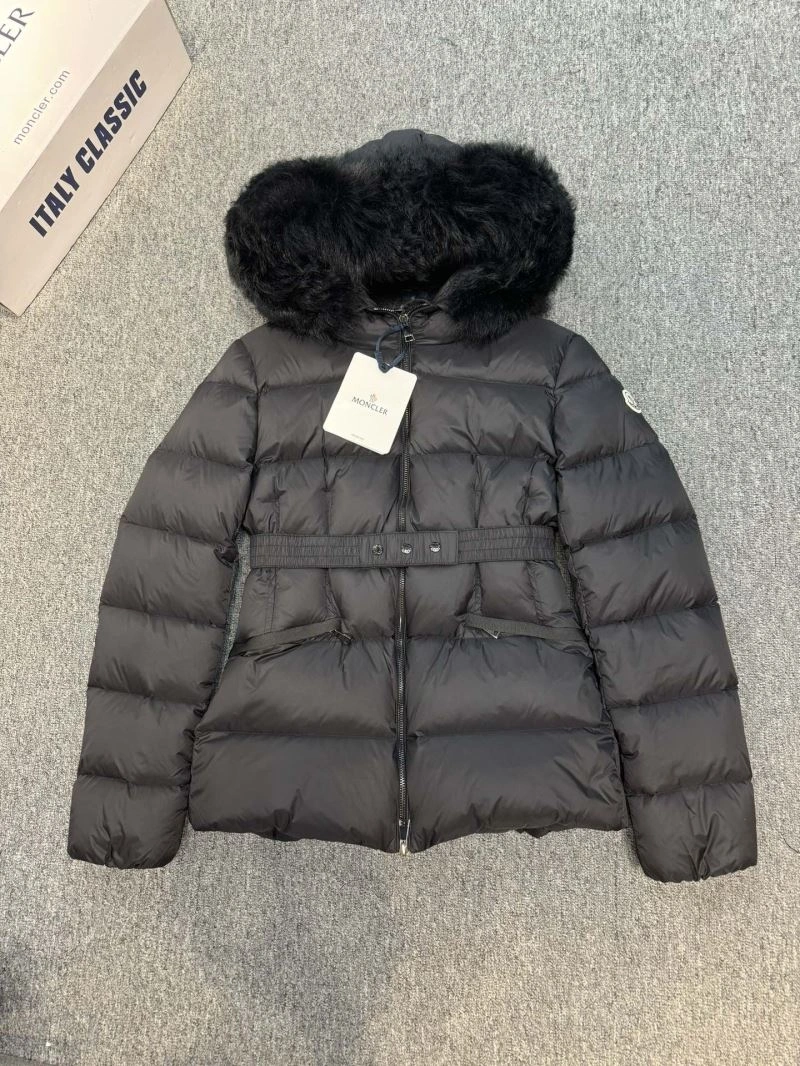 Moncler Down Jackets Minimalist 144085