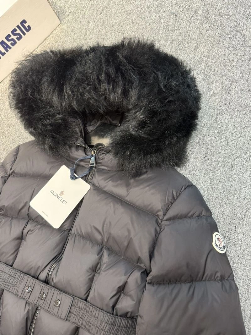 Moncler Down Jackets Minimalist 144085