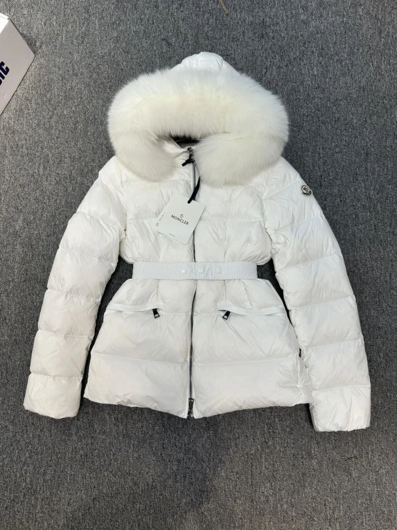 Moncler Down Jackets Sporty 144078