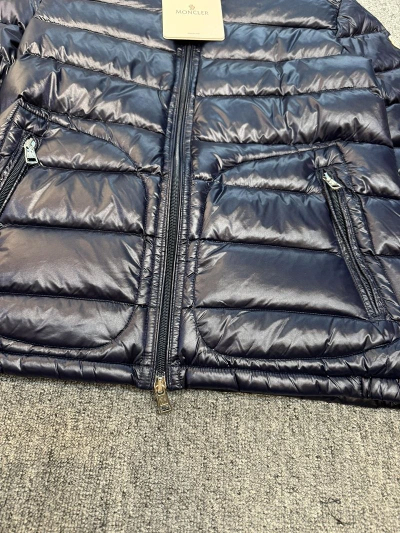Unisex Moncler Down Jackets 144080