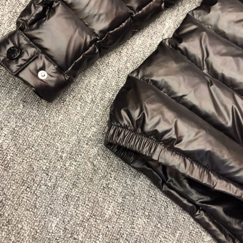 TravelReady Moncler Down Jackets 144081