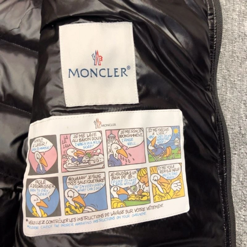 TravelReady Moncler Down Jackets 144081