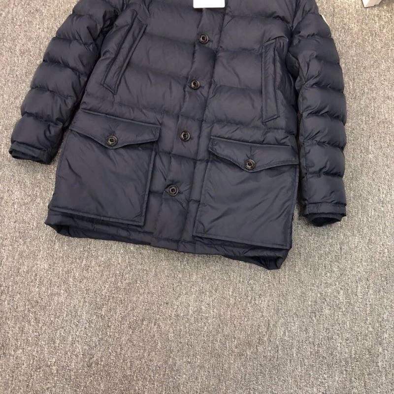 Moncler Down Jackets Practical 144077