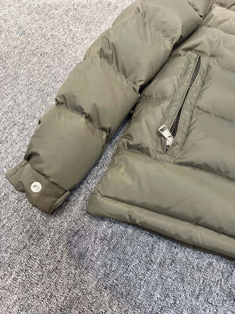 Supportive Moncler Down Jackets 144072