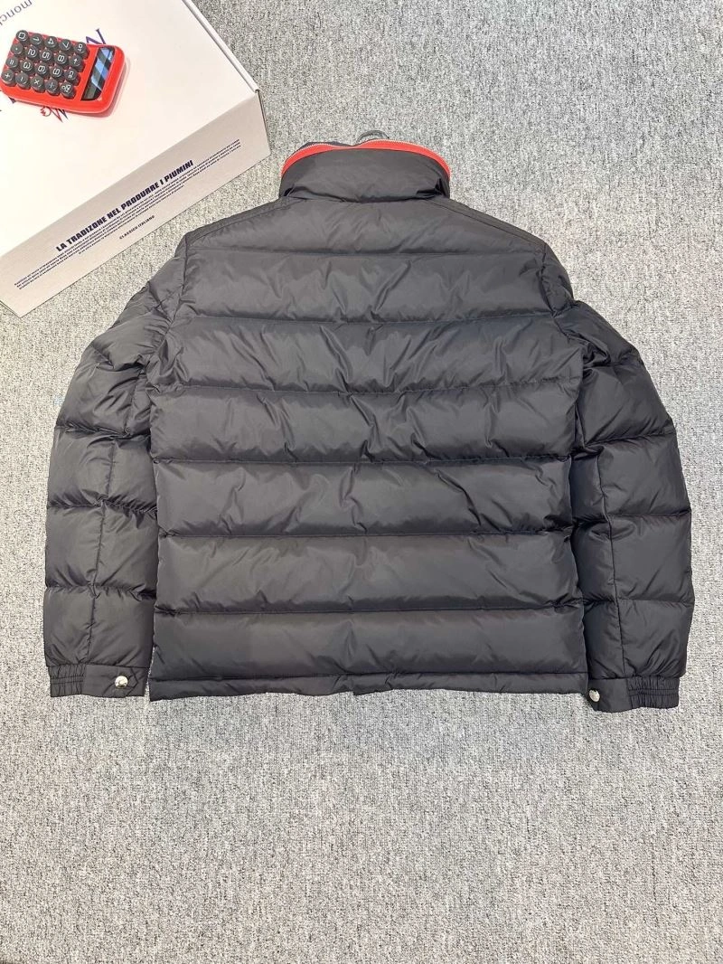 Moncler Down Jackets AllSeason 144082