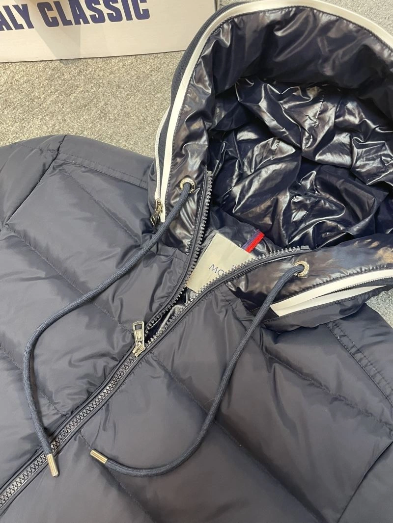 Moncler Down Jackets ComfortFit 144068