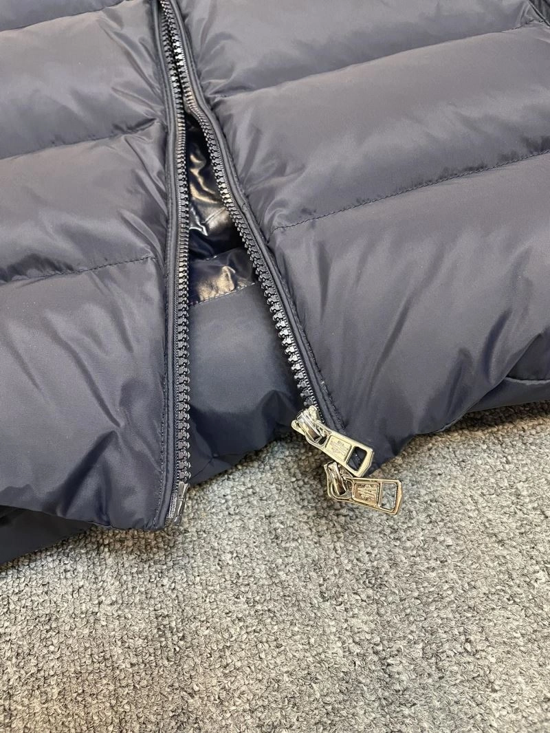 Moncler Down Jackets ComfortFit 144068