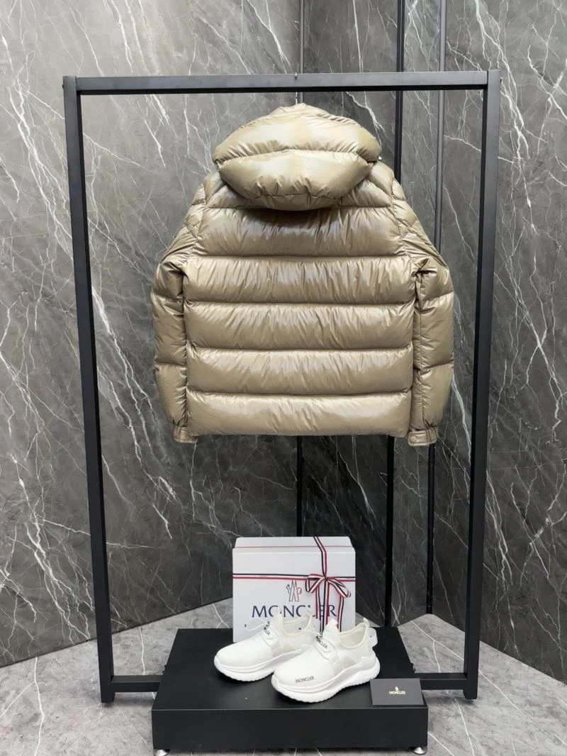 Trendsetting Moncler Down Jackets 144061