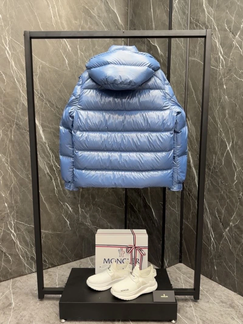 Elegant Moncler Down Jackets 144059