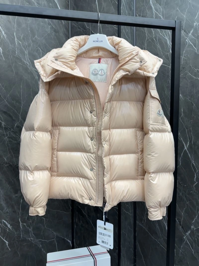 TimelessDesign Moncler Down Jackets 144062