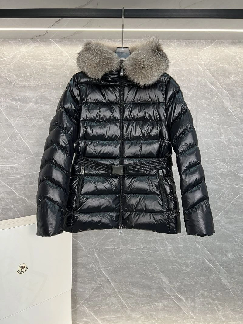 Moncler Down Jackets Versatile 144054