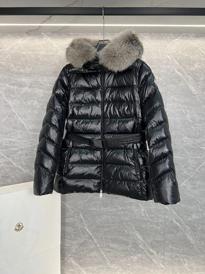 Moncler Down Jackets Versatile 144054