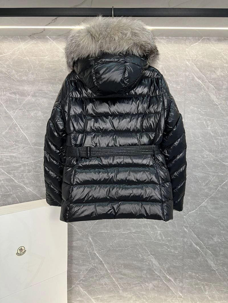Moncler Down Jackets Versatile 144054
