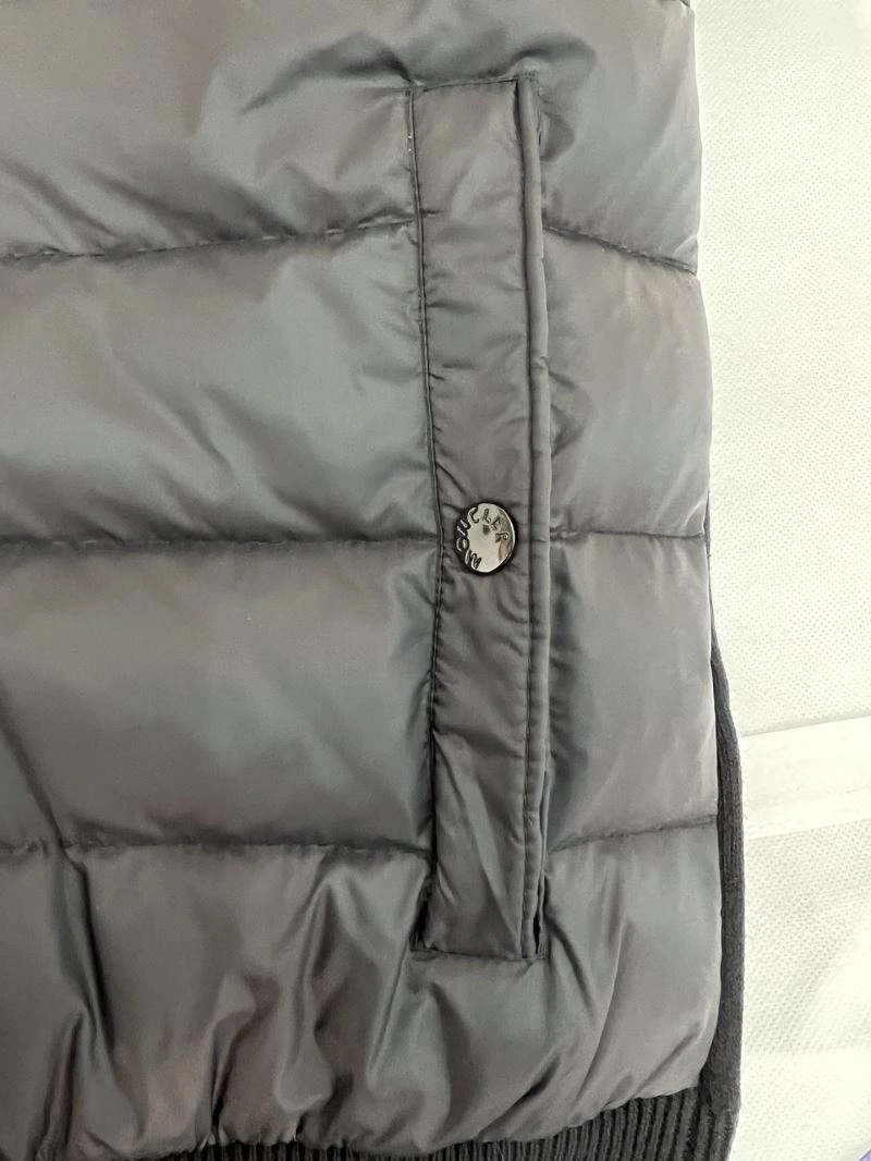 MultiPurpose Moncler Down Jackets 144055