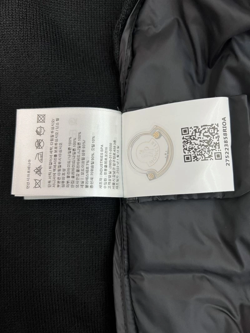 MultiPurpose Moncler Down Jackets 144055