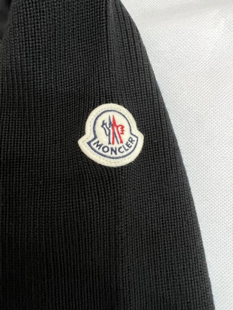 Moncler Down Jackets TravelReady 144050