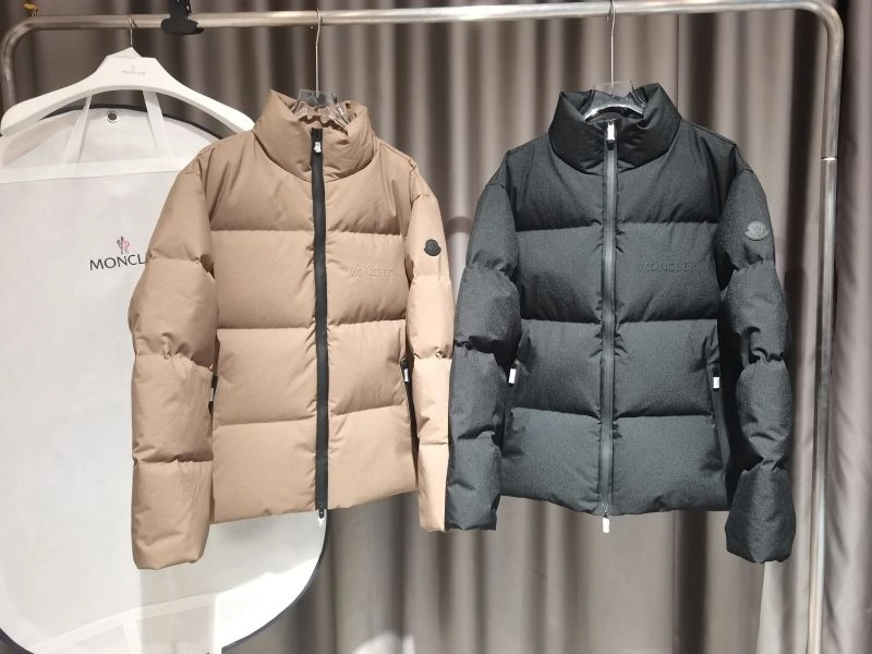 Moncler Down Jackets Durable 144064