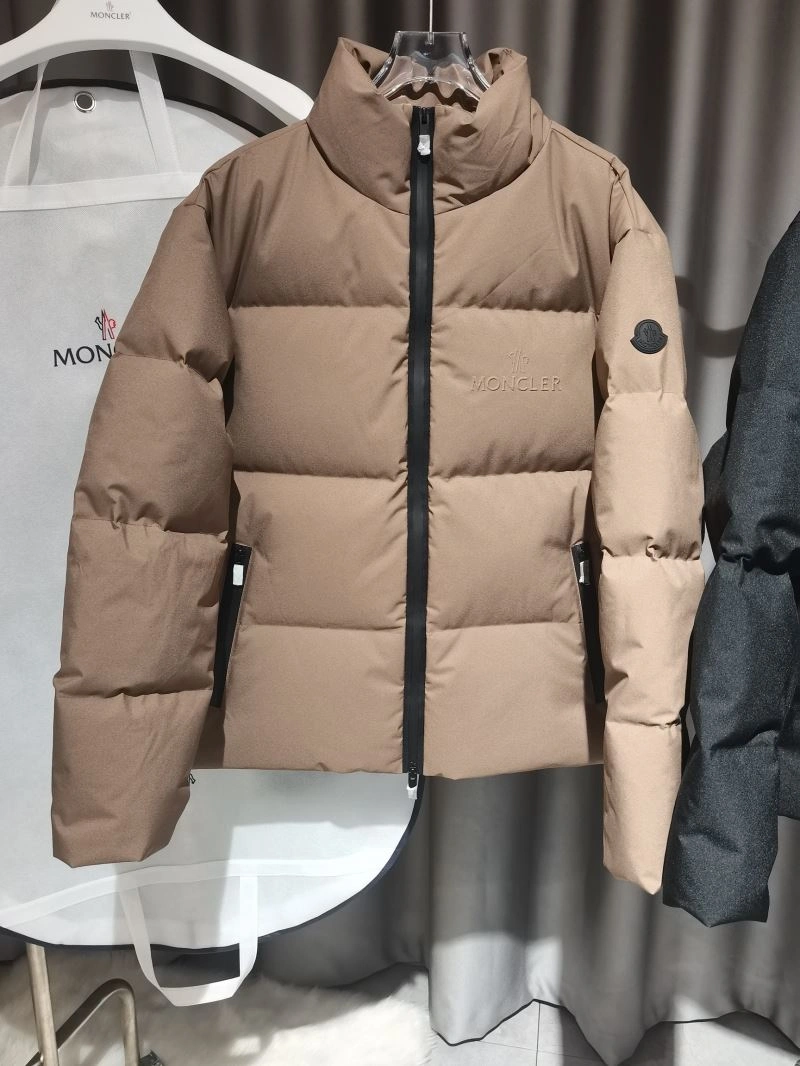 Moncler Down Jackets Durable 144064