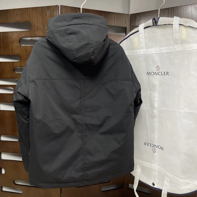 Original Moncler Down Jackets 144052