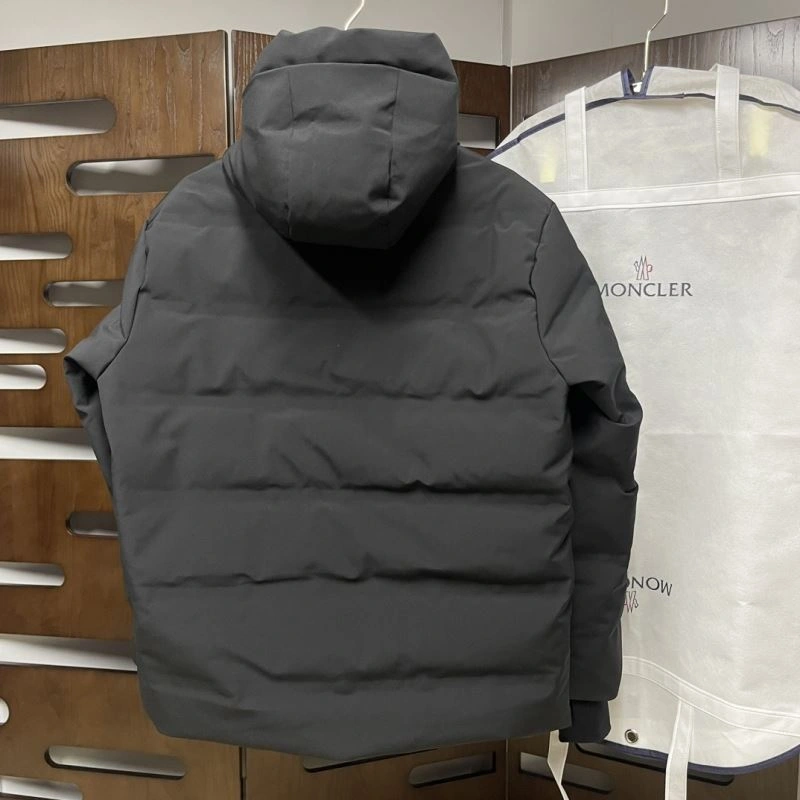 Chic Moncler Down Jackets 144047