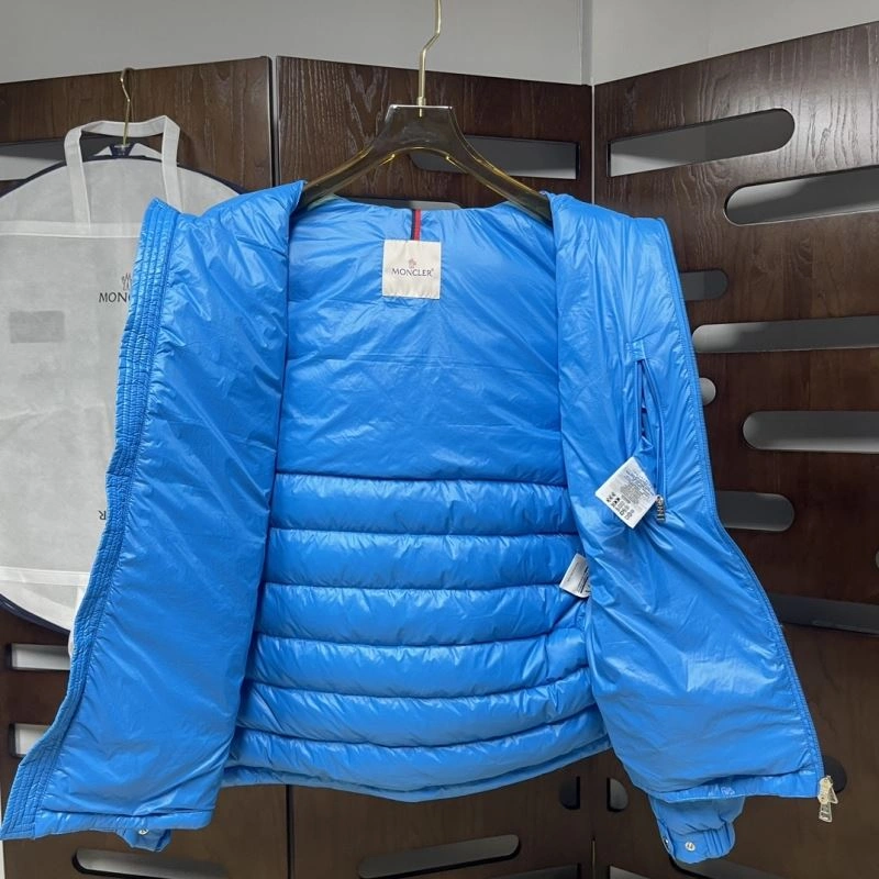 Moncler Down Jackets Bright 144044