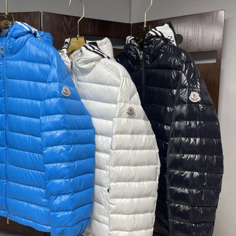 WaterResistant Moncler Down Jackets 144043