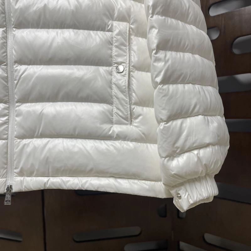 WaterResistant Moncler Down Jackets 144043