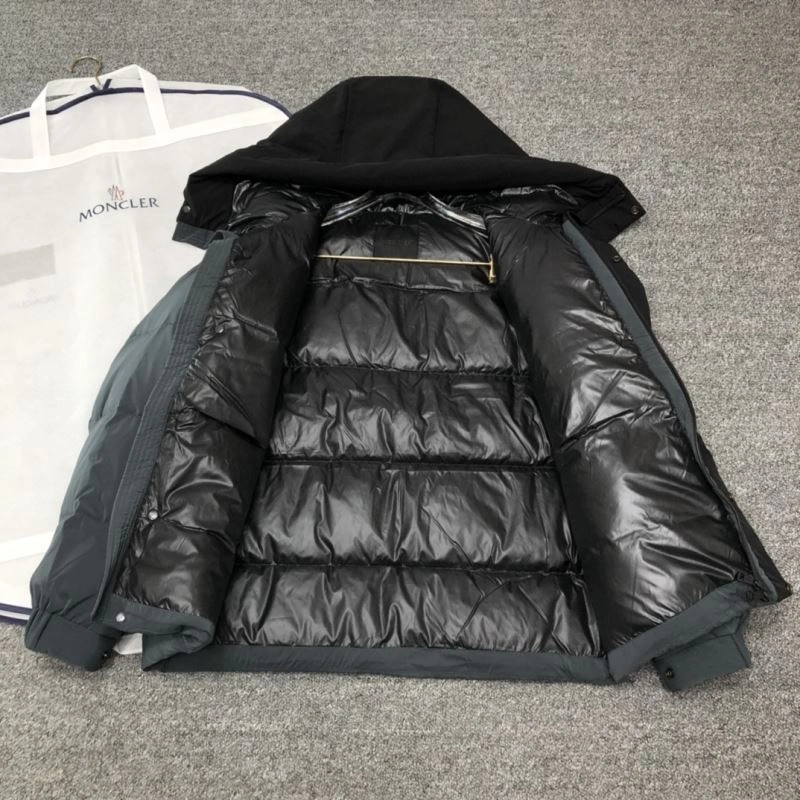 Unisex Moncler Down Jackets 144089