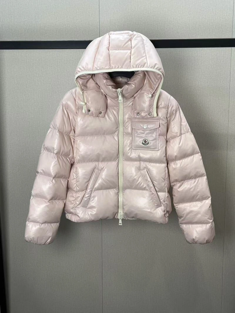 Moncler Down Jackets DailyWear 144034