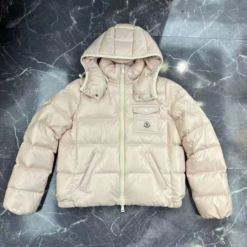 Moncler Down Jackets DailyWear 144034
