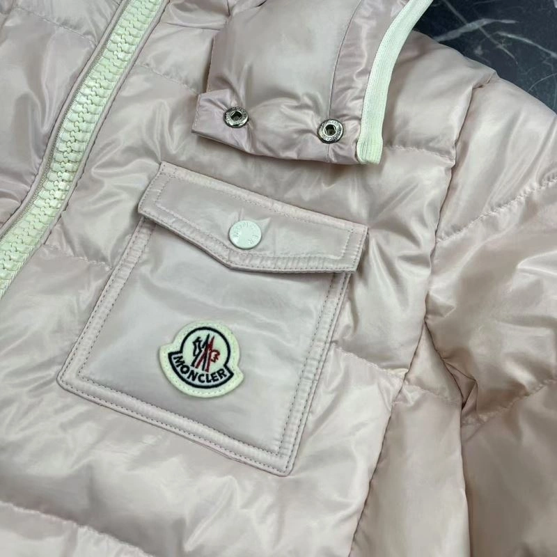 Moncler Down Jackets DailyWear 144034