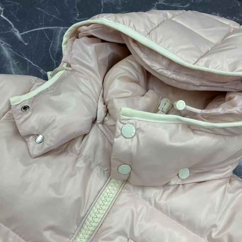 Moncler Down Jackets DailyWear 144034