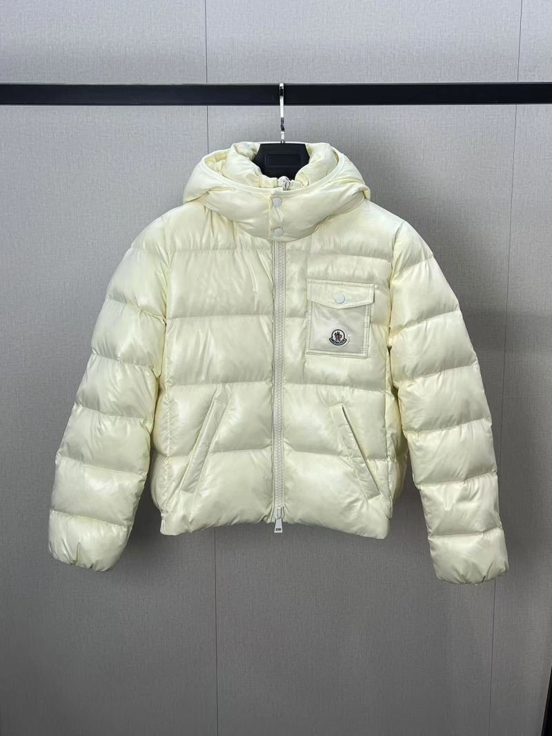 Moncler Down Jackets Efficient 144035