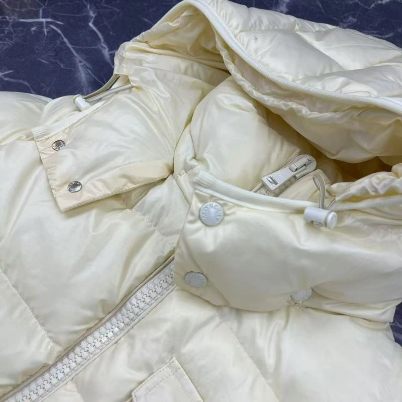 Moncler Down Jackets Efficient 144035