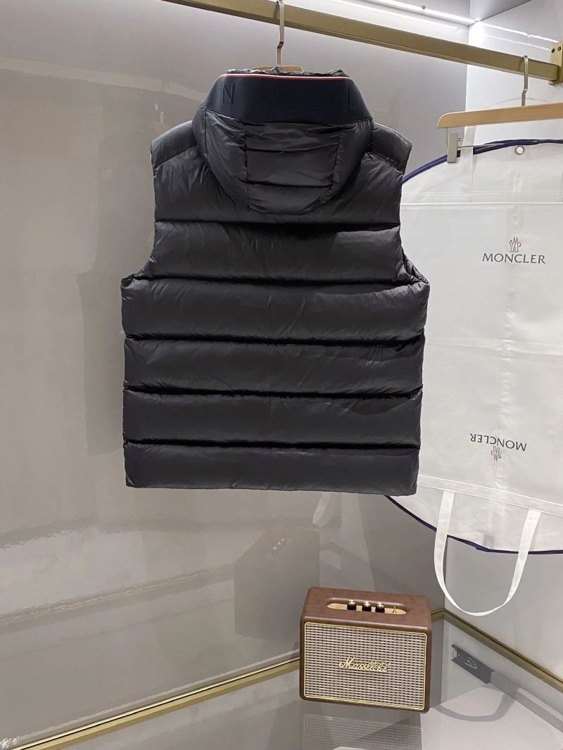 Refined Moncler Down Jackets 144024
