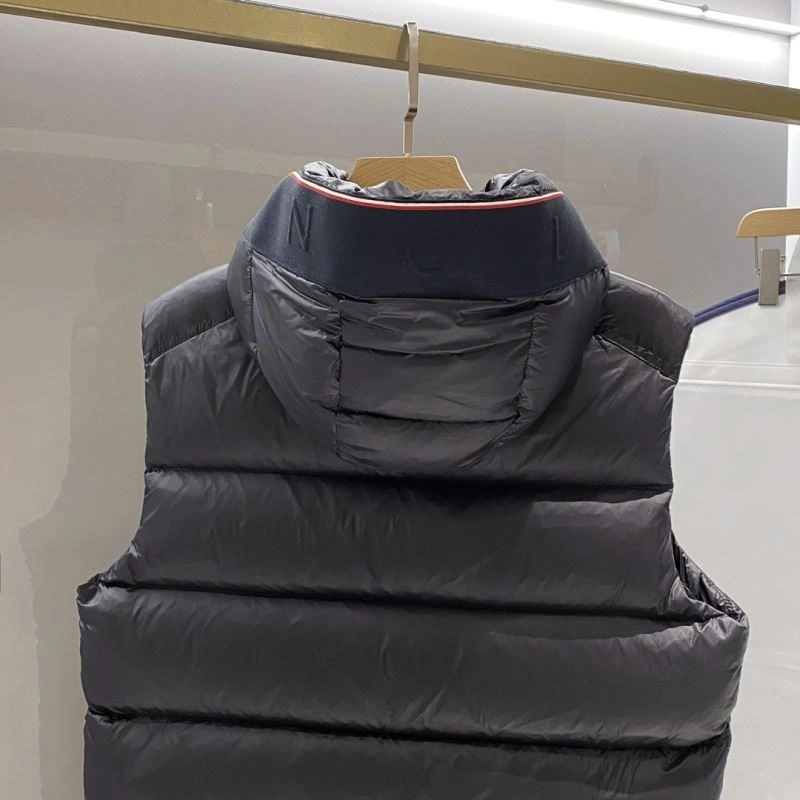 Refined Moncler Down Jackets 144024