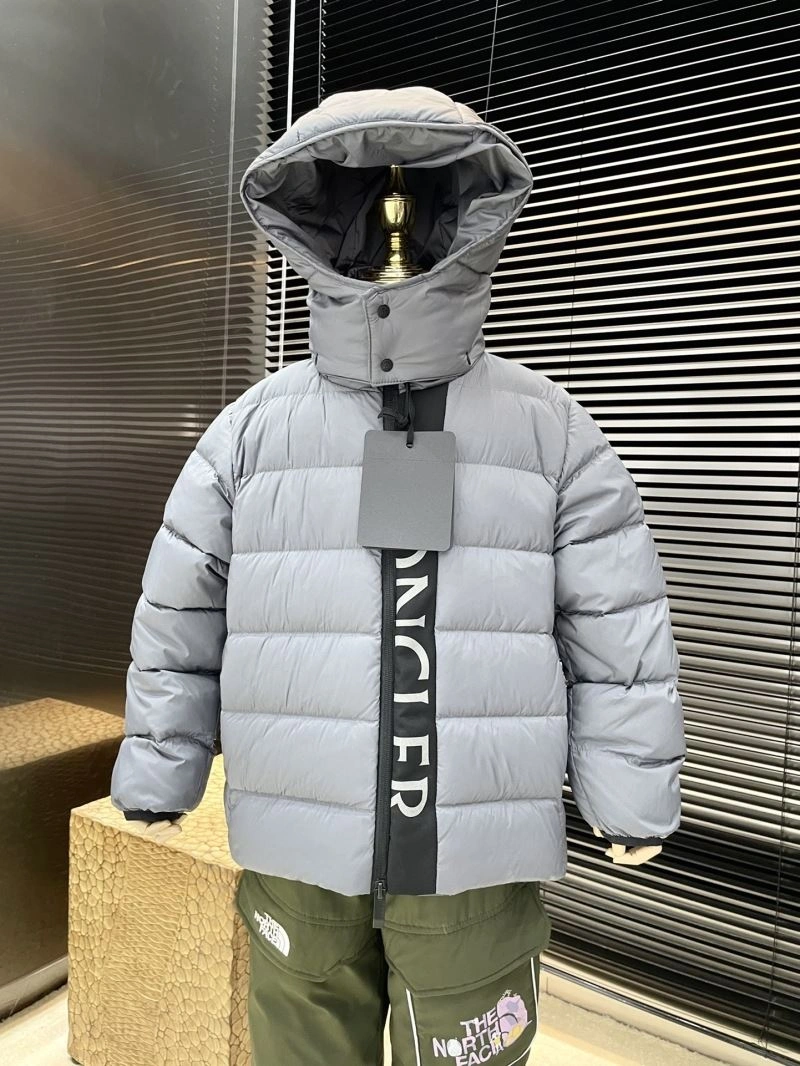 RelaxedFit Moncler Down Jackets 144036