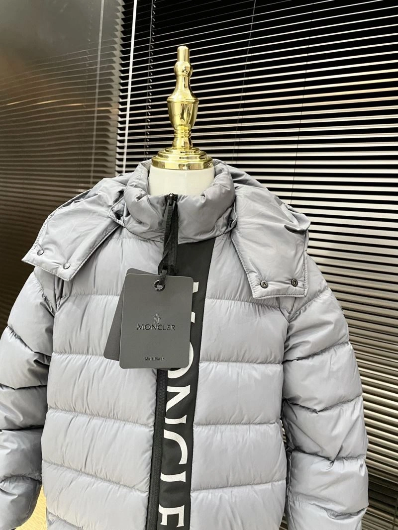RelaxedFit Moncler Down Jackets 144036