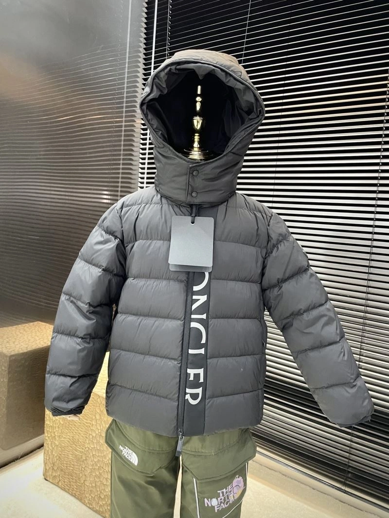Original Moncler Down Jackets 144023