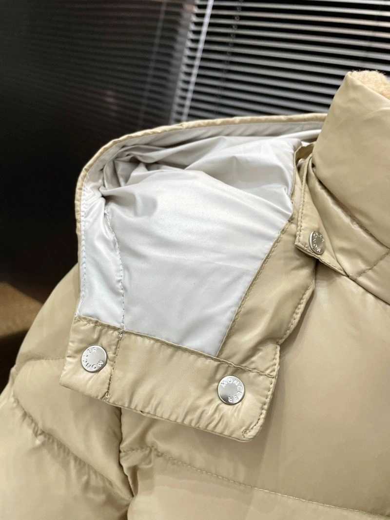 Moncler Down Jackets Durable 144018