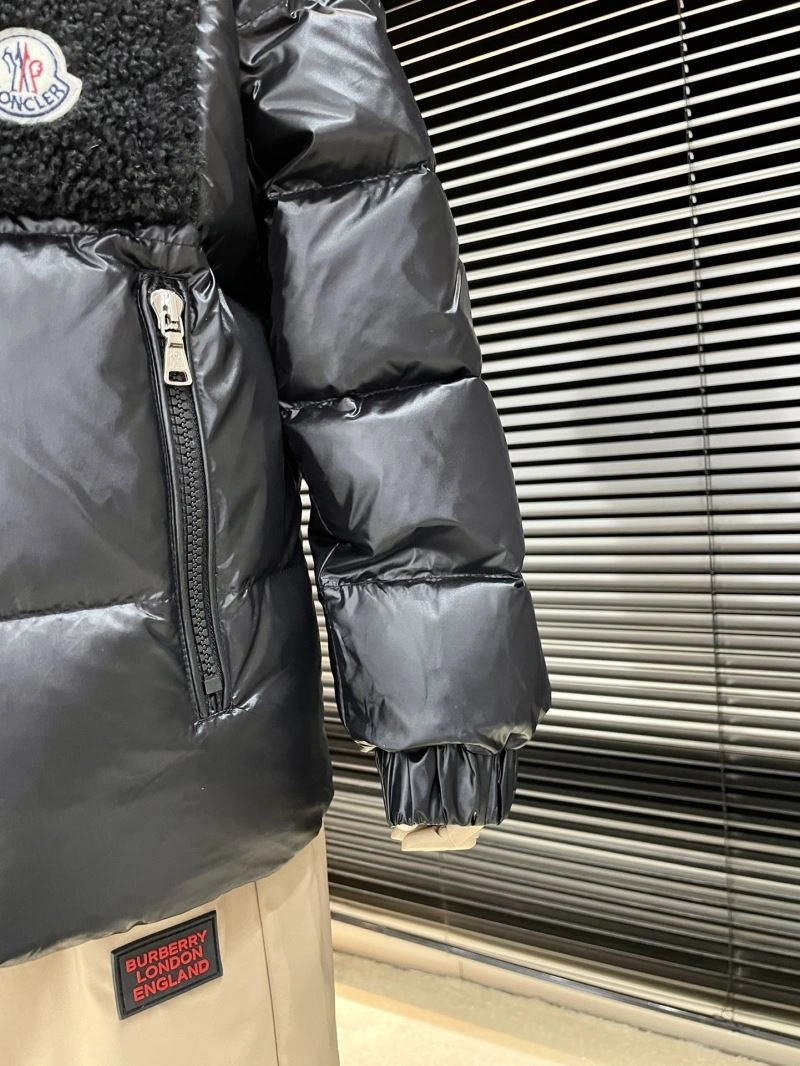 Moncler Down Jackets SmoothTexture 144021